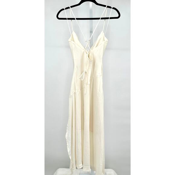 13. ASTR the Label Gaia Midi Dress Medium - Picture 5 of 9